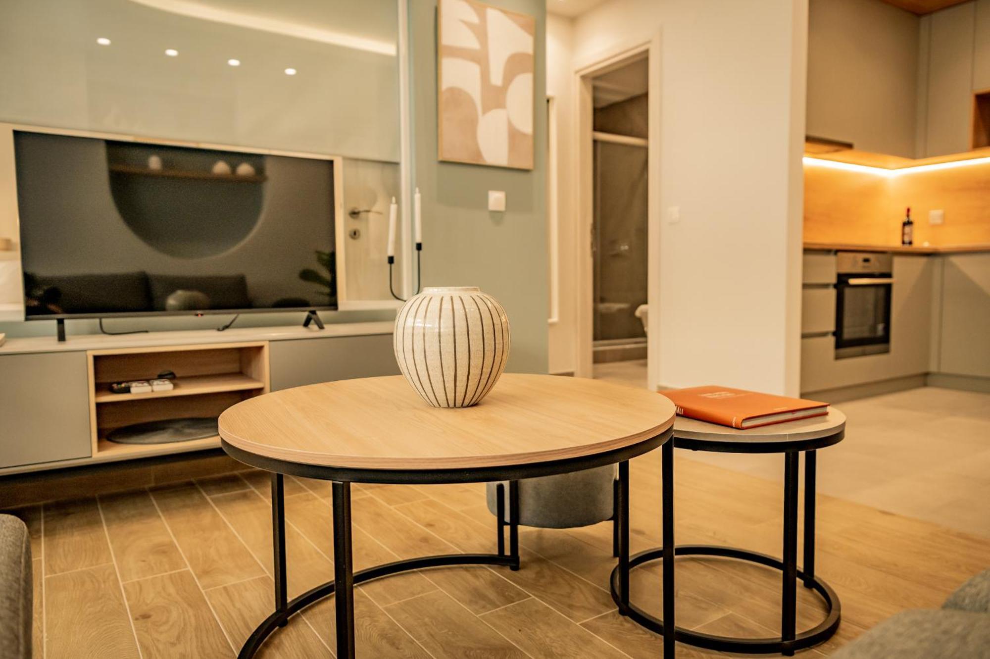 Urban Luxury Suites Thessaloniki Buitenkant foto